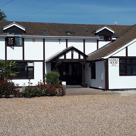 Middle House Bed & Breakfast Coventry Exterior photo